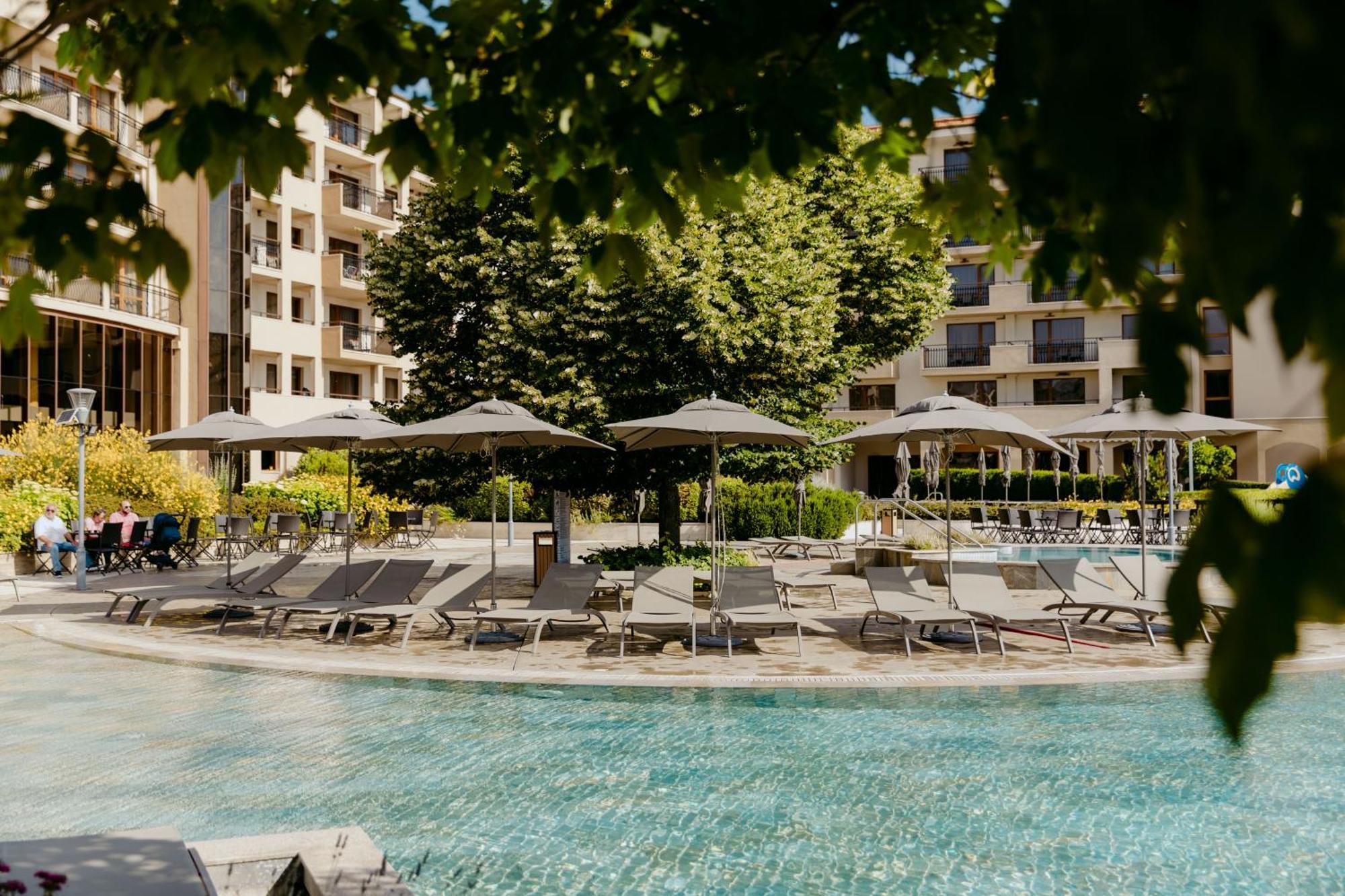 Hvd Clubhotel Miramar Obsor Exterior foto